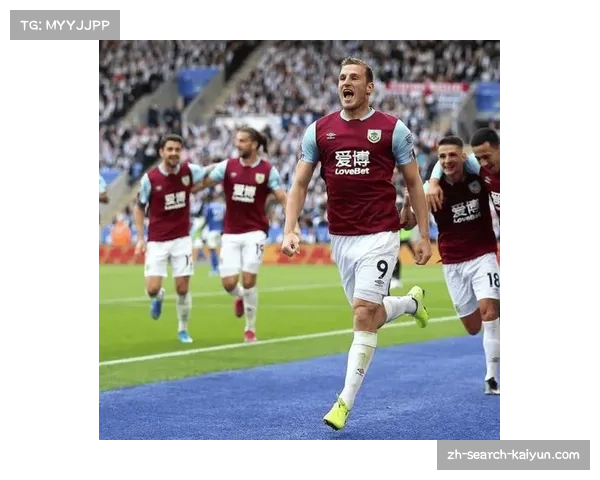 英超保级区竞争激烈 利兹联与伯恩利同积11分